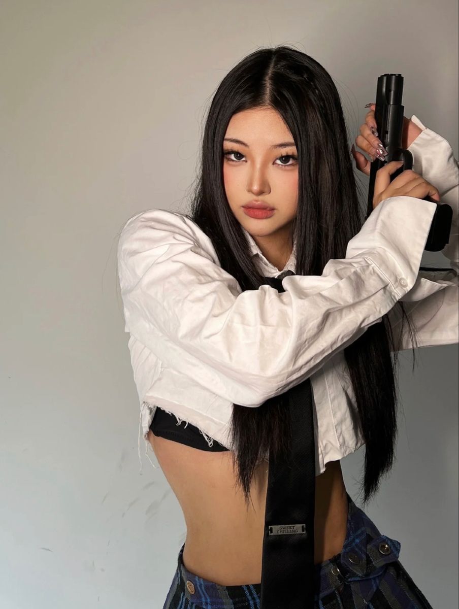 A cozy shot with Sassy girls — straight from Sukkur