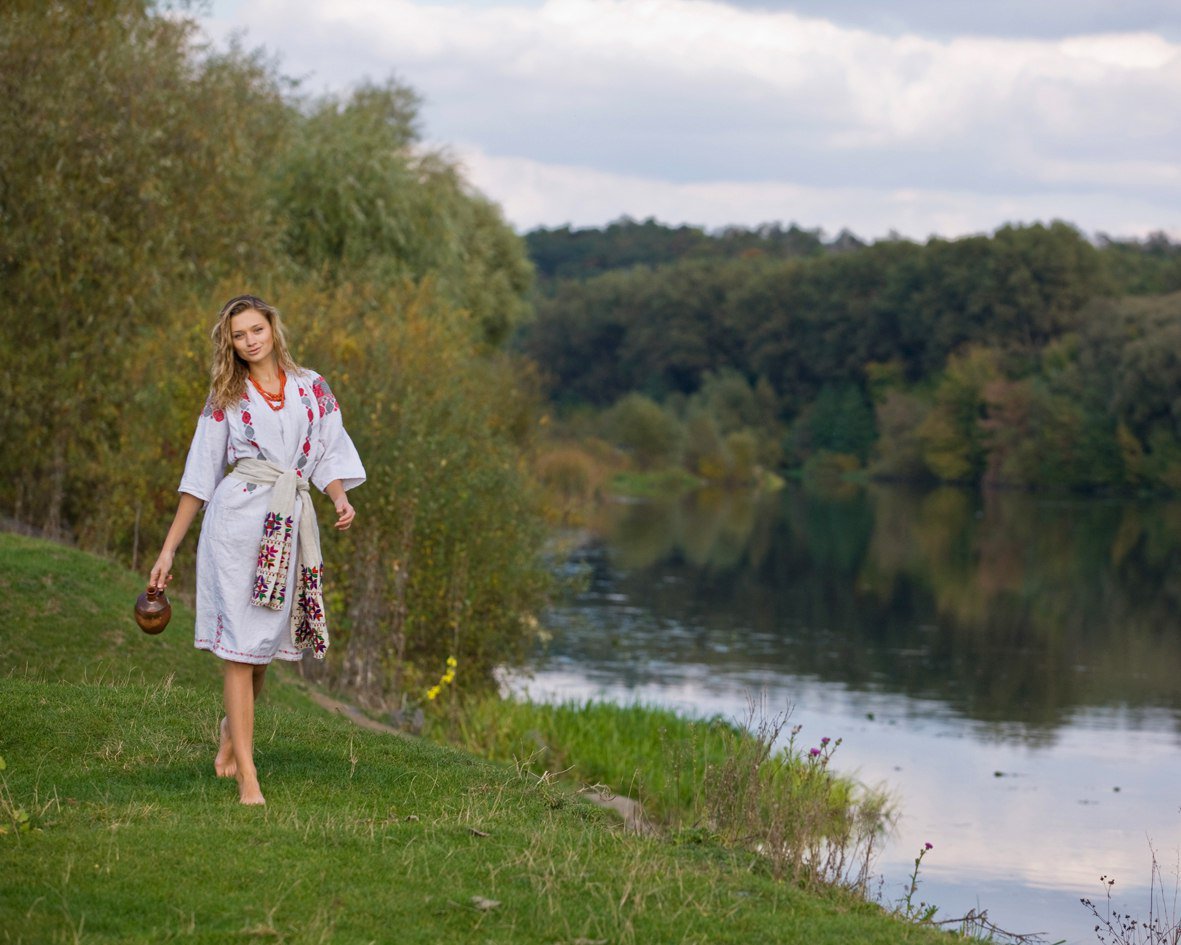 Nude girl Slavic women in Sukkur